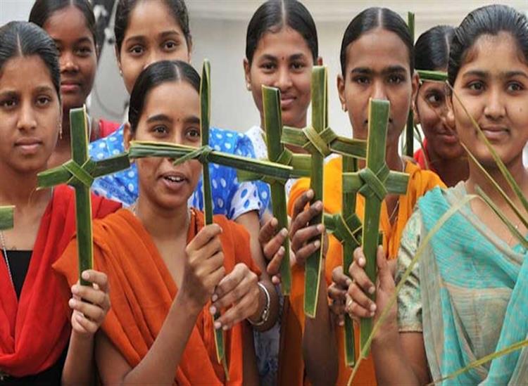 The Independence:Government-Officials-Converting-Hindus-to-Christianity