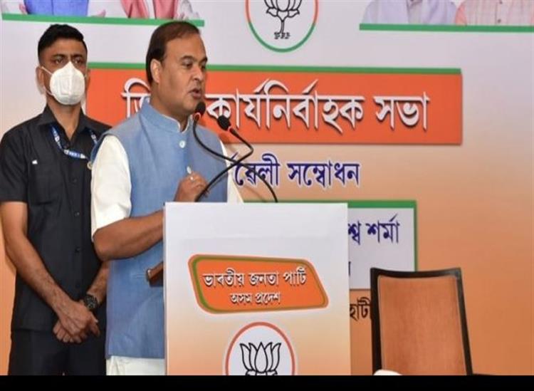 The Independence:Muslims-of-assam-are-converted-from-Hindus-their-ancestors-did-not-consume-beef-says-Himanta