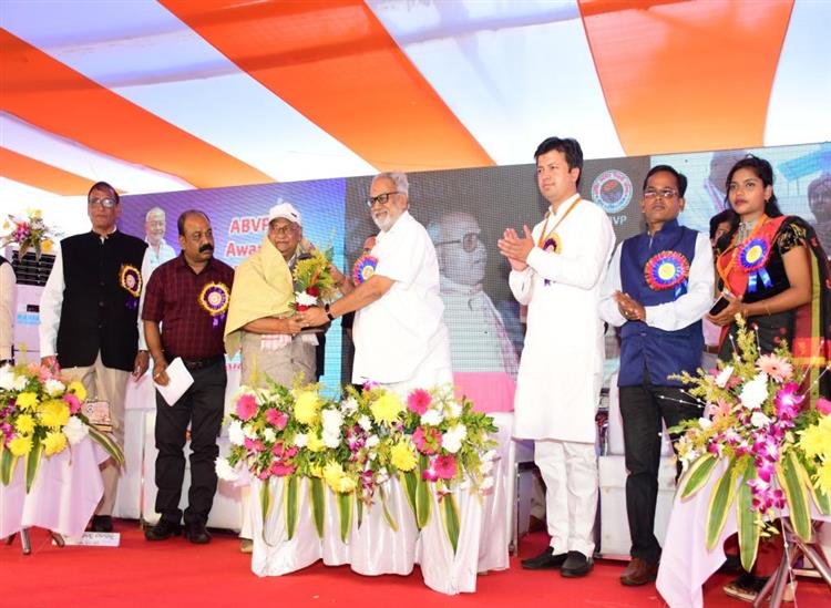 The Independence:Odisha-Governor-attends-ABVP-44th-State-Conference
